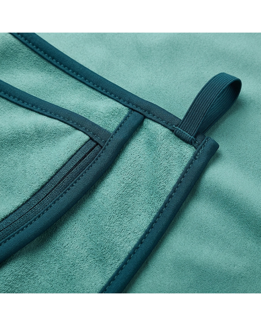 Gndmv Suede Microfiber Fitness Towel with Zipper Pocket 82 x 34 cm Sea Green - Detail view